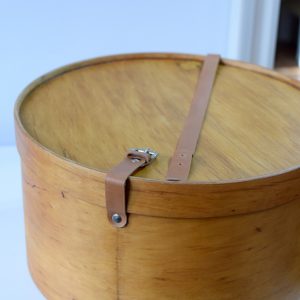38×21 hat box wood hathat (1) 1