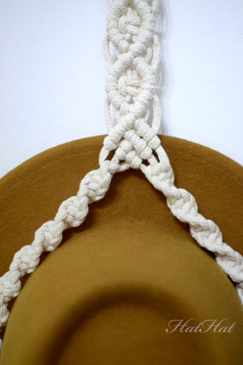 wieszak makraowy na kapelusz HatHat (2)